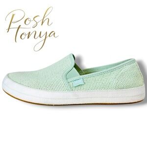 UGG Bren Mesh Sneakers Retro Slip On Loafer Mint Green Size 8.5 Coastal Casual